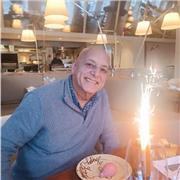 Ingles nativo a todos los niveles, tanto empresarial, como particular (conversacion etc) y para aprobar examenes A1 a C1